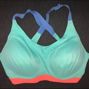NWOT Multicolored VS Lightly lined sports bra